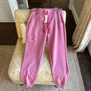NWT Pink Figs Set (Zamora Jogger and Catarina One pocket top) SMALL
